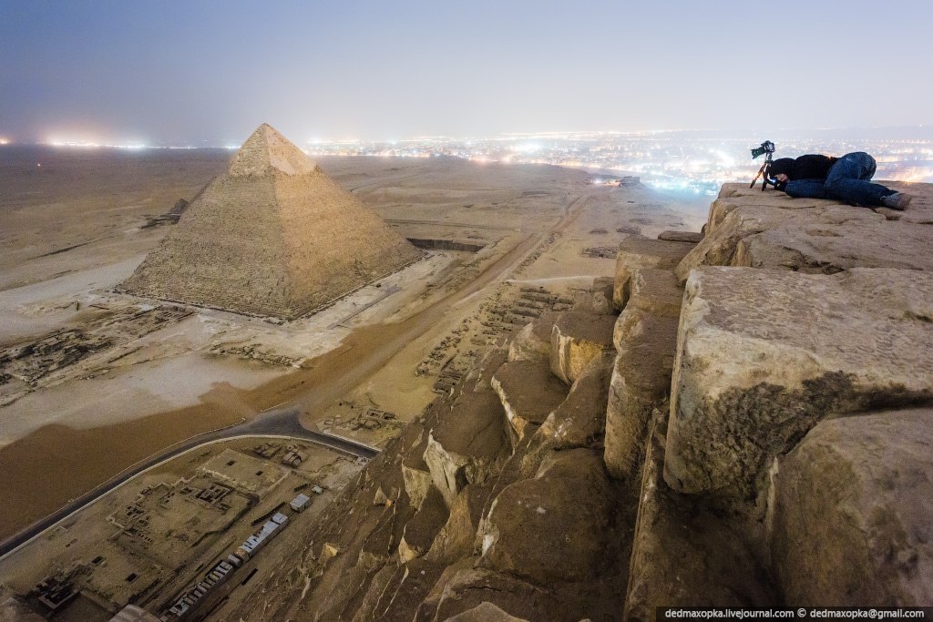 âge les pyramides de Gizeh