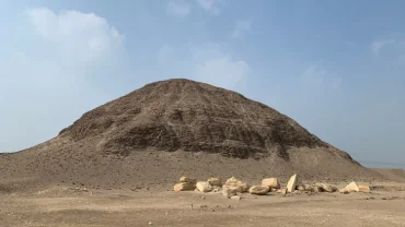 Pyramide de Hawara