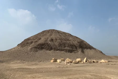 Pyramide de Hawara
